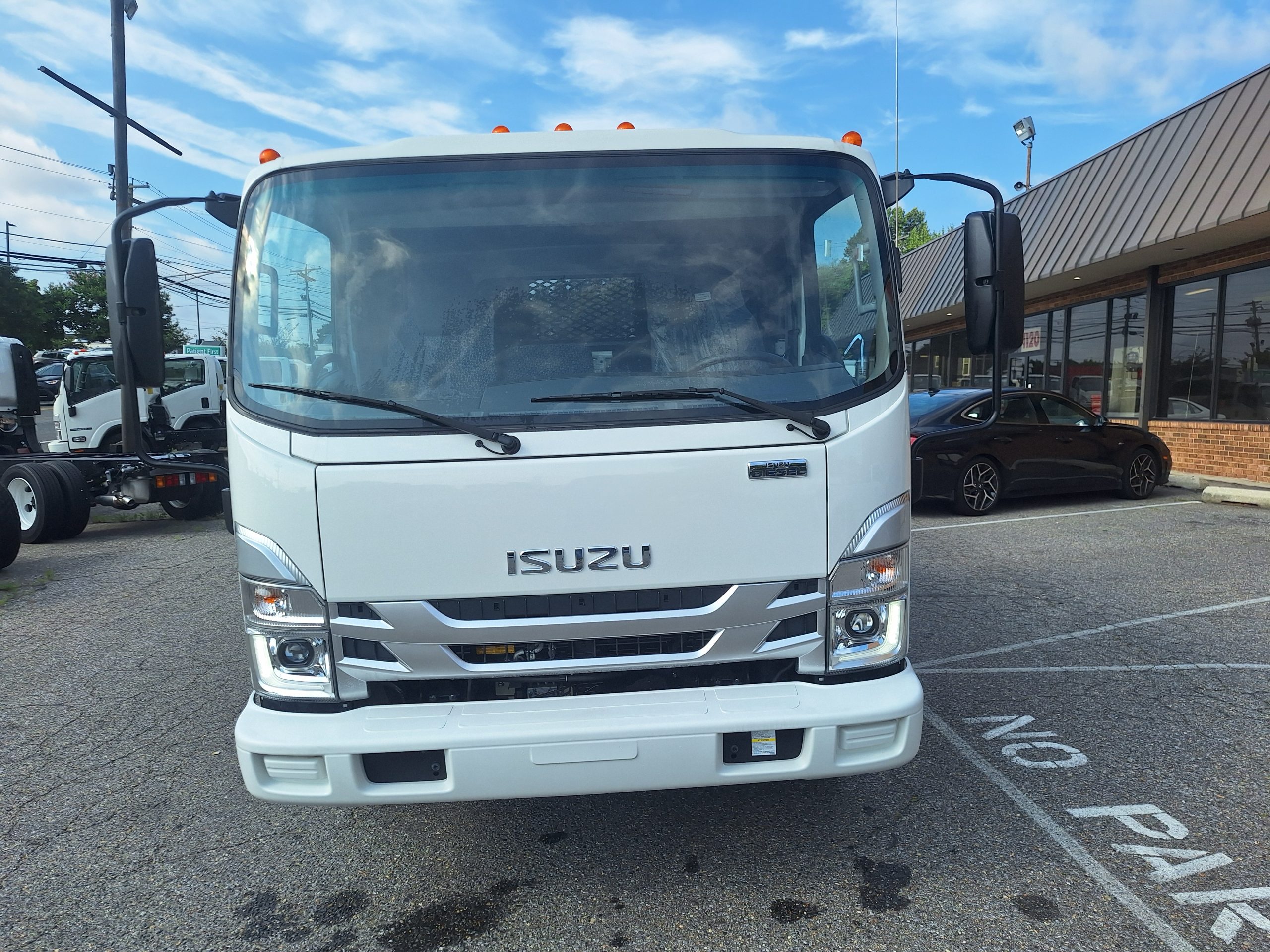 New 2024 Isuzu NRR Crew Cab 4x2, Flatbed Truck for sale #1971 - photo 5